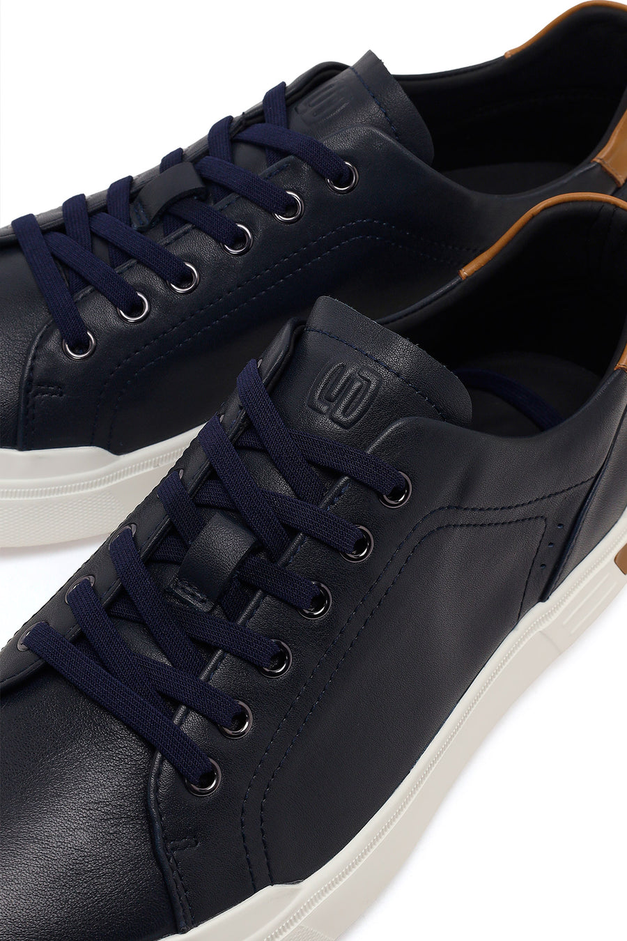 Male Navy Lace-up Leather Sneaker