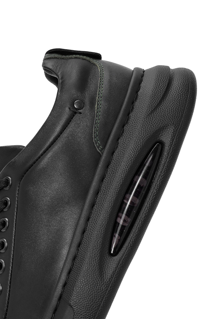 Erkek Siyah Bağcıklı Kalın Tabanlı Deri Sneaker
