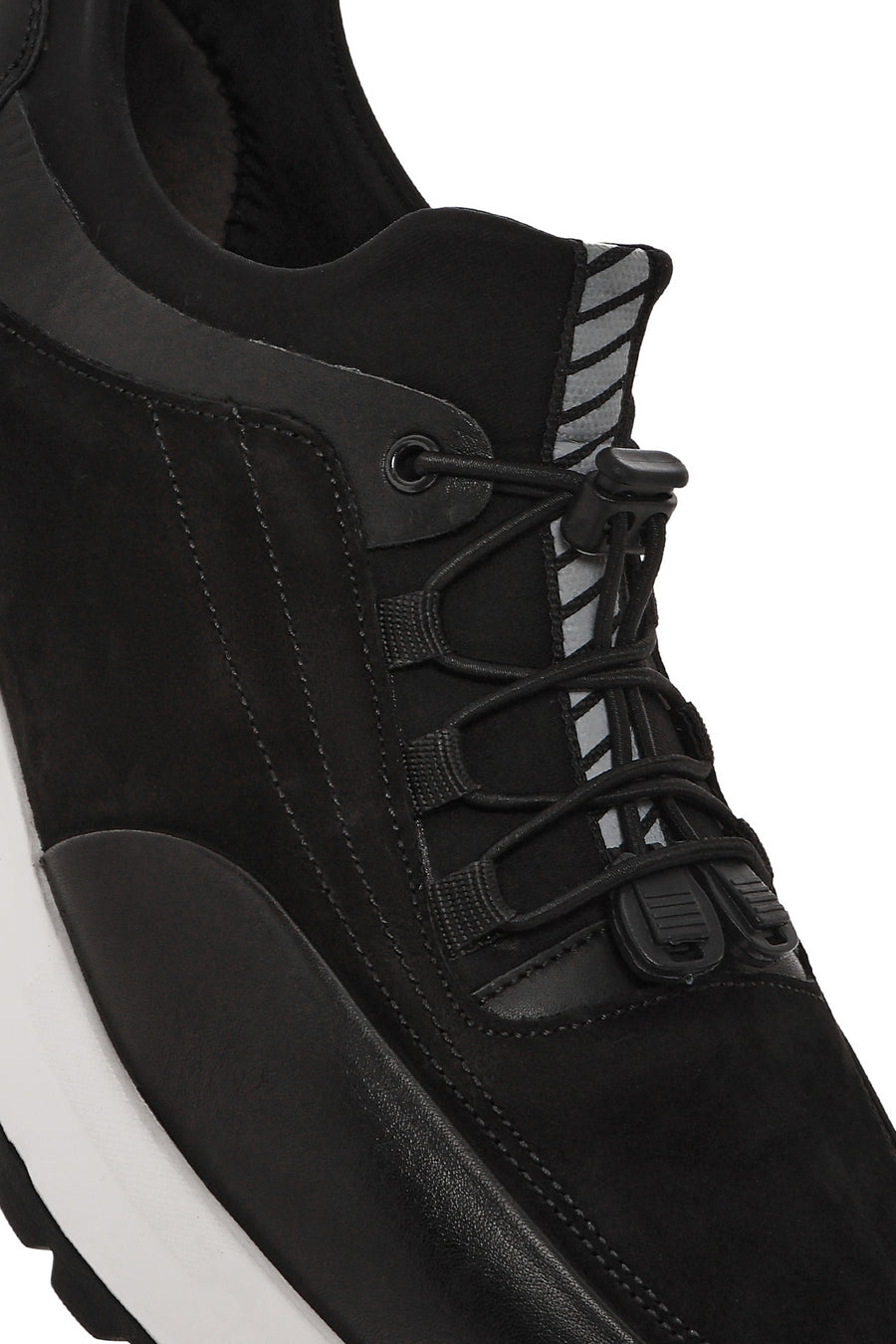 Men's Black Lace-up Leather Sneaker