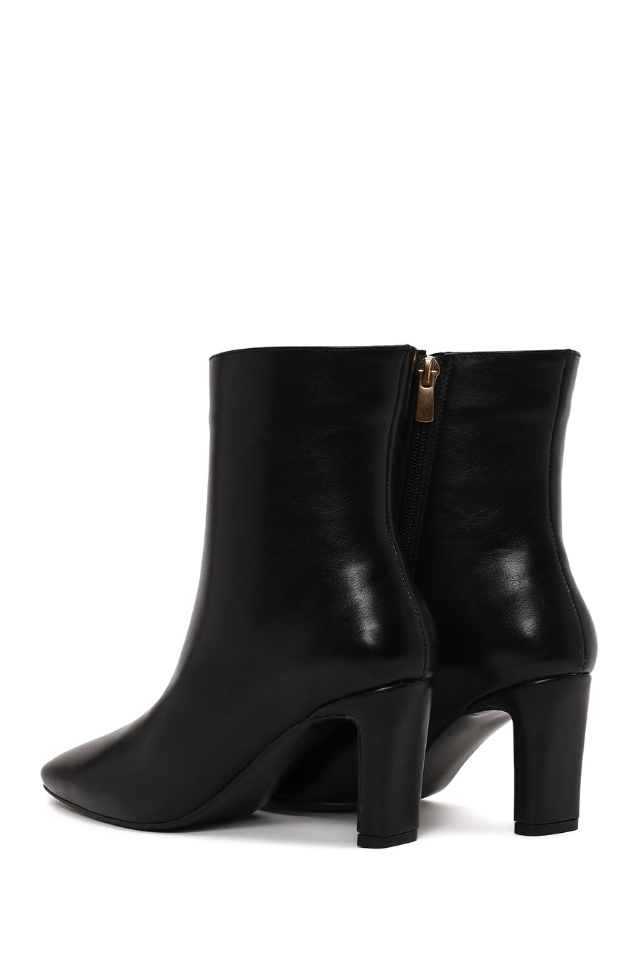 Woman Black Zip Closure Heeled Boots