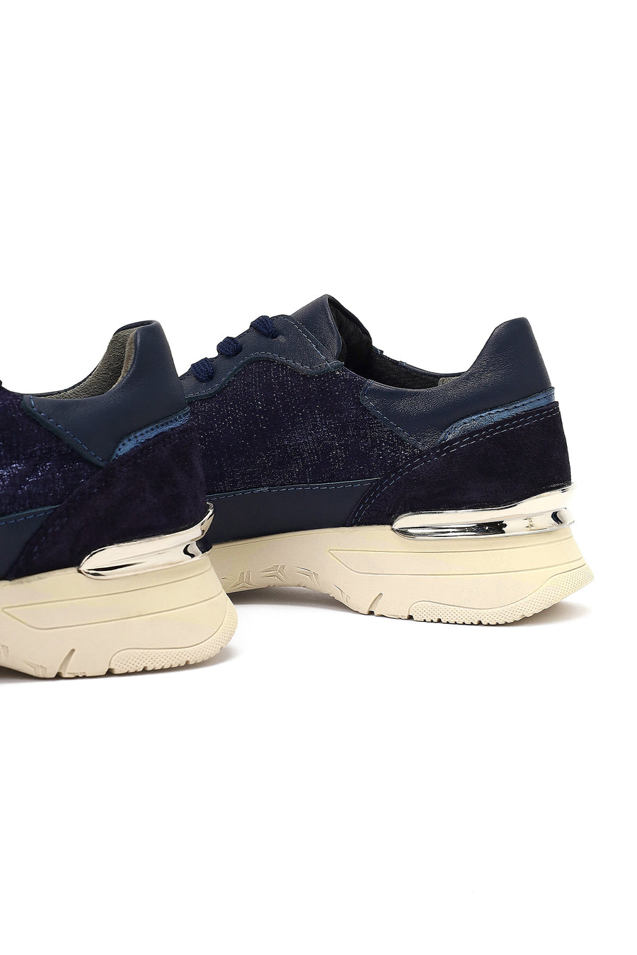 Kadın Lacivert Bağcıklı Kalın Tabanlı Deri Sneaker