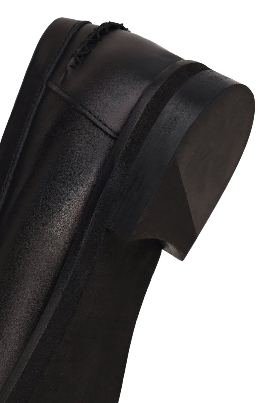 Woman Black Leather Loafer