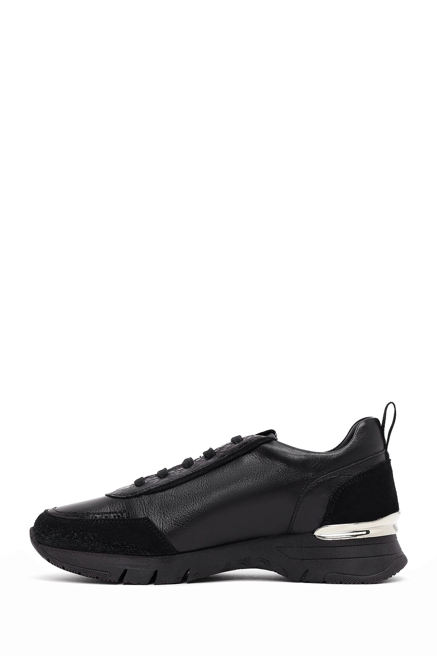 Woman Black Lace-Up Leather Sneaker