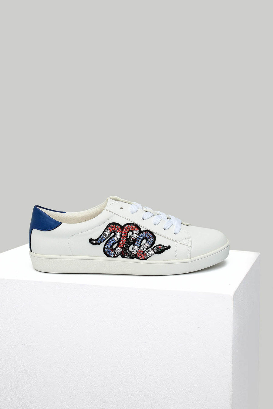 Boncuk Detaylı Kadın Sneaker