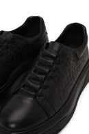 Erkek Siyah Bağcıklı Kalın Tabanlı Kroko Desenli Deri Sneaker | Derimod