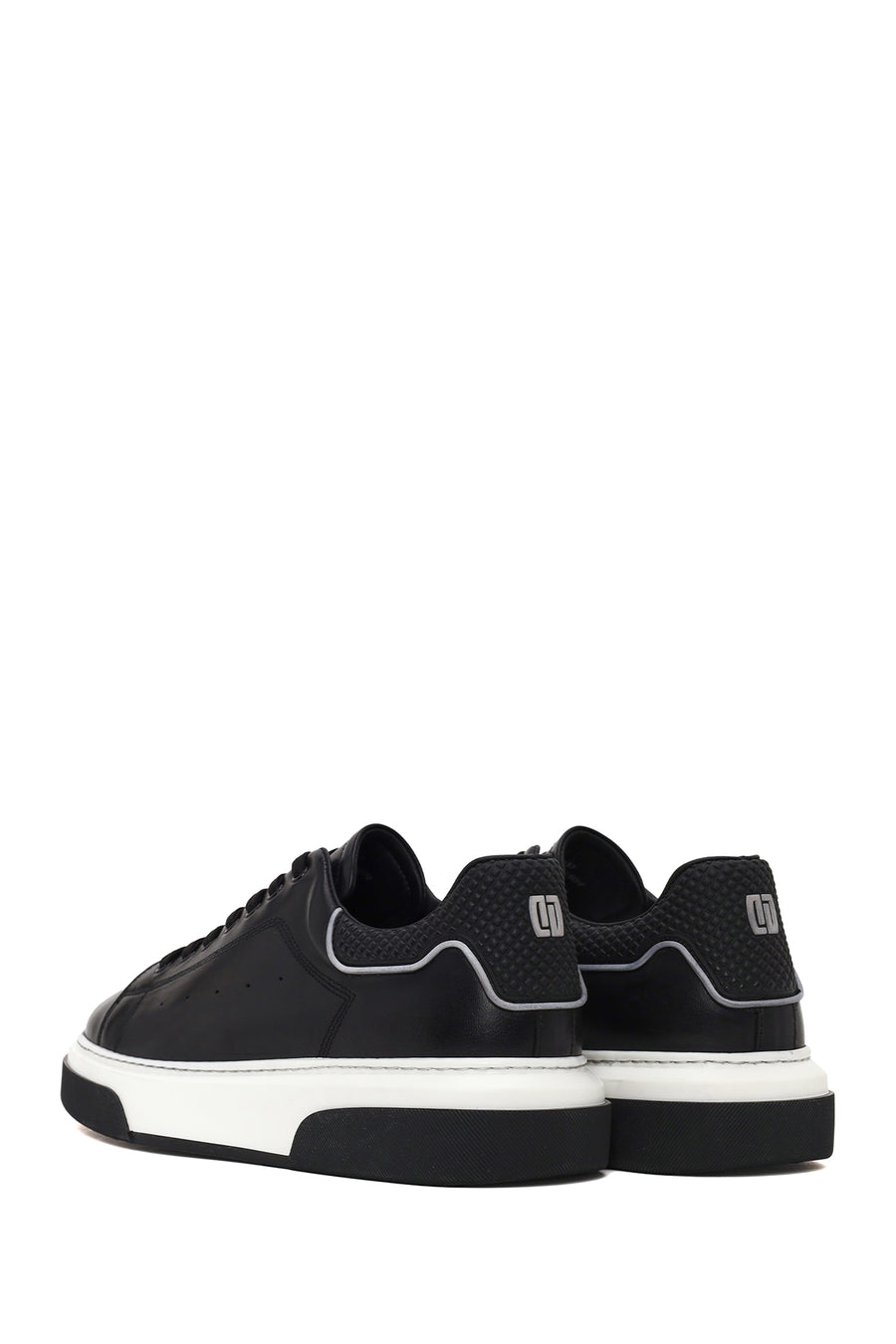 Male Black Lace-Up Thick-Soled Leather Sneaker