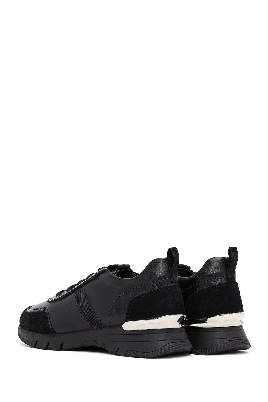 Woman Black Lace-Up Leather Sneaker