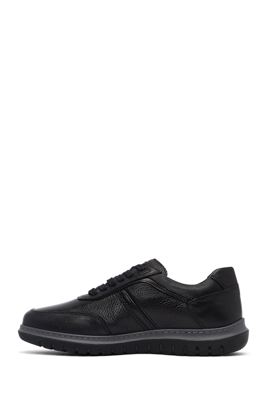 Men's Black Lace-Up Leather Sneaker