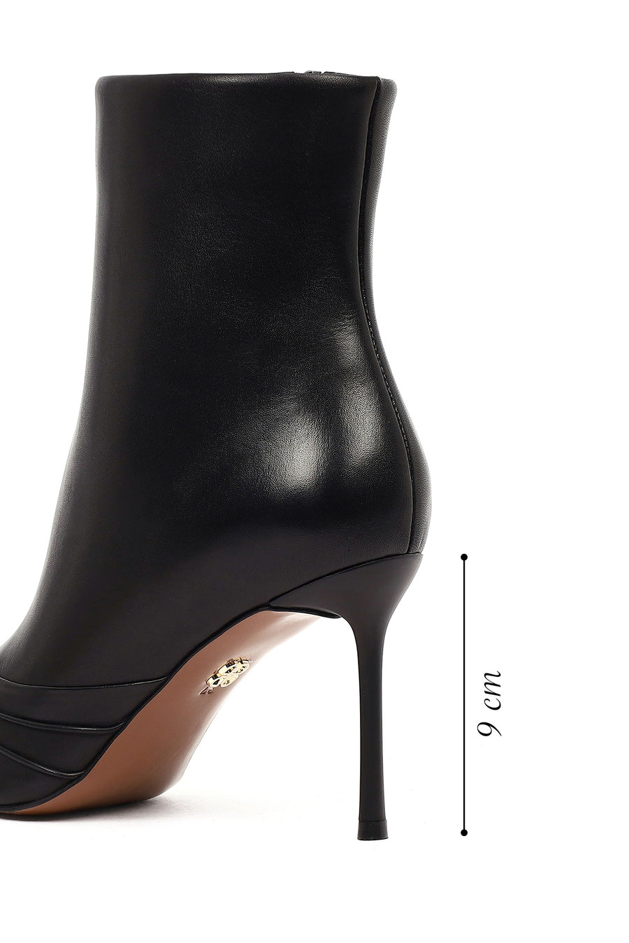 Women's Black Zippered Thin Heeled Leather Boot