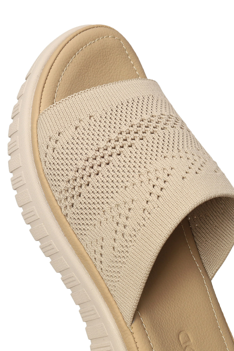 Woman Beige Thick-Soled Patterned Comfort Slippers