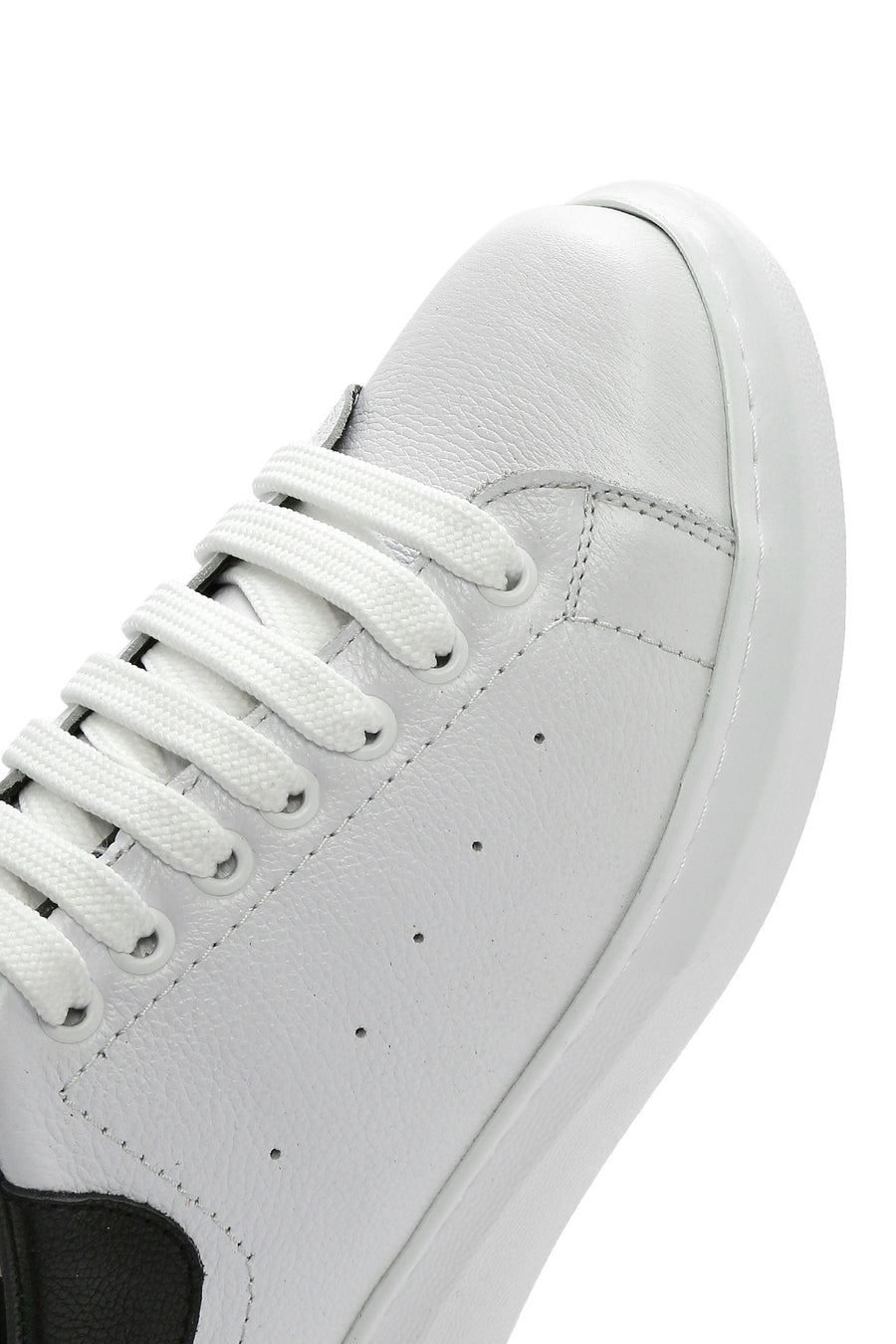 Men's White Lace-up Thick-Sole Leather Sneaker