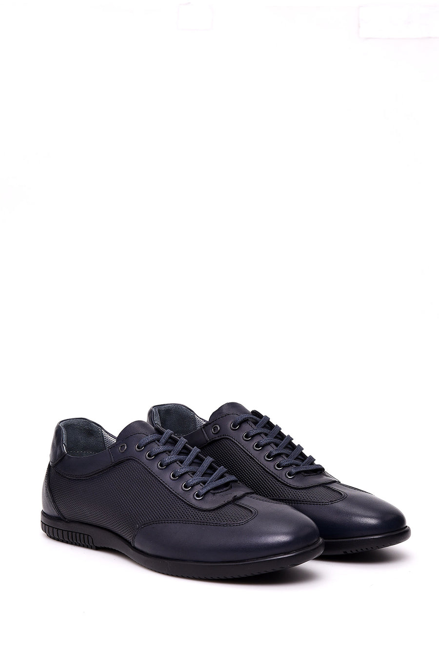 Men's Casual Shoes