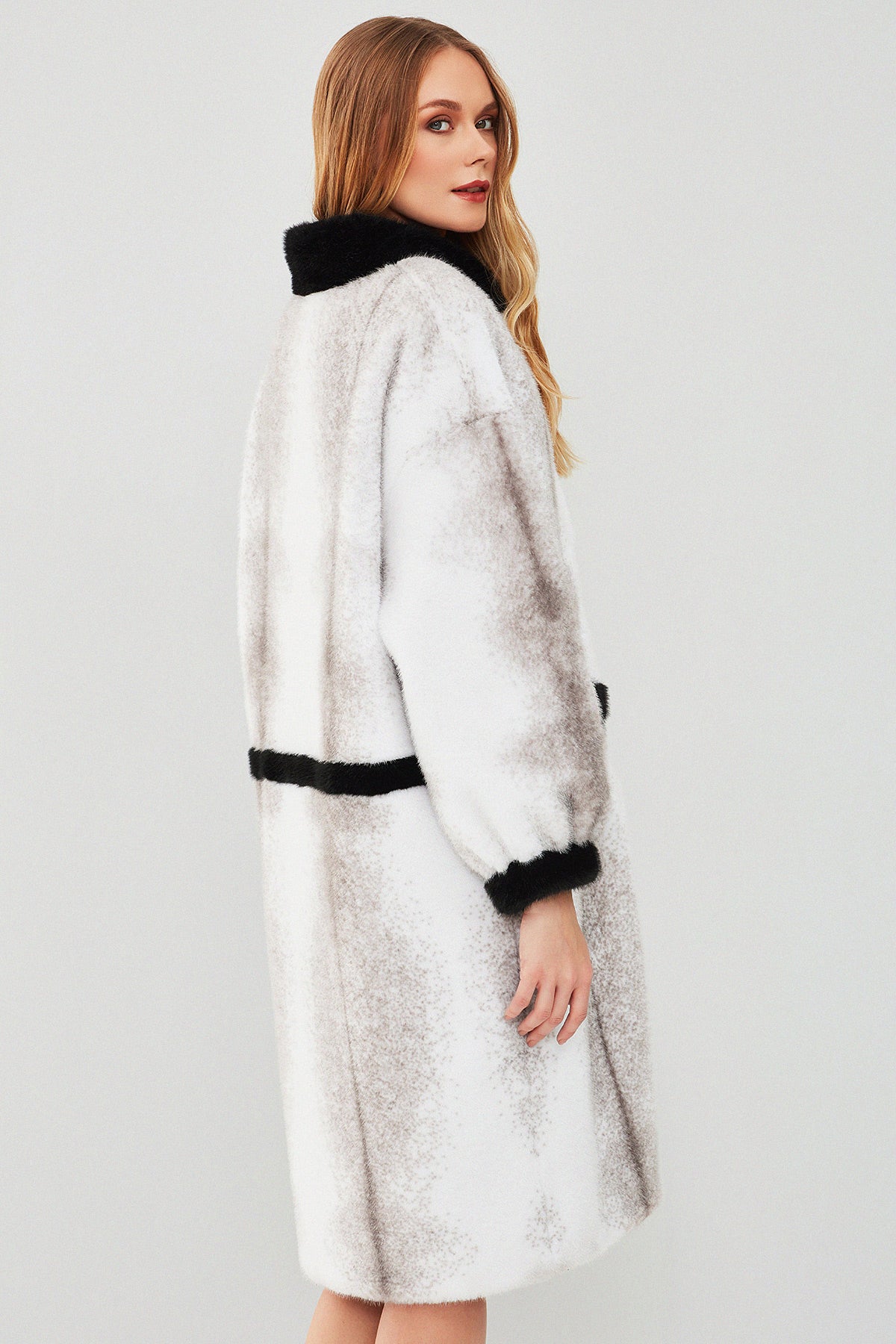 Aspen Kadın Beyaz Peluş Palto