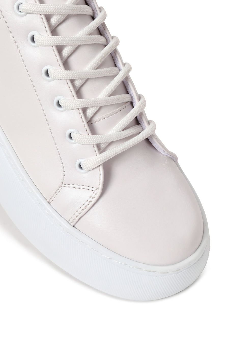 Kadın Beyaz Bağcıklı Kalın Tabanlı Sneaker