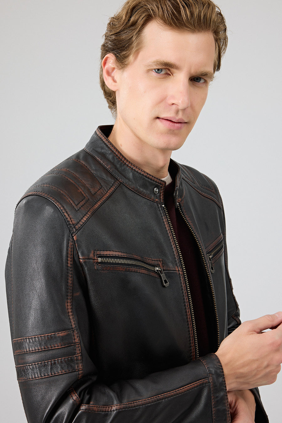Leonard Men's Brown Vintage Slim-Fit Leather Jacket