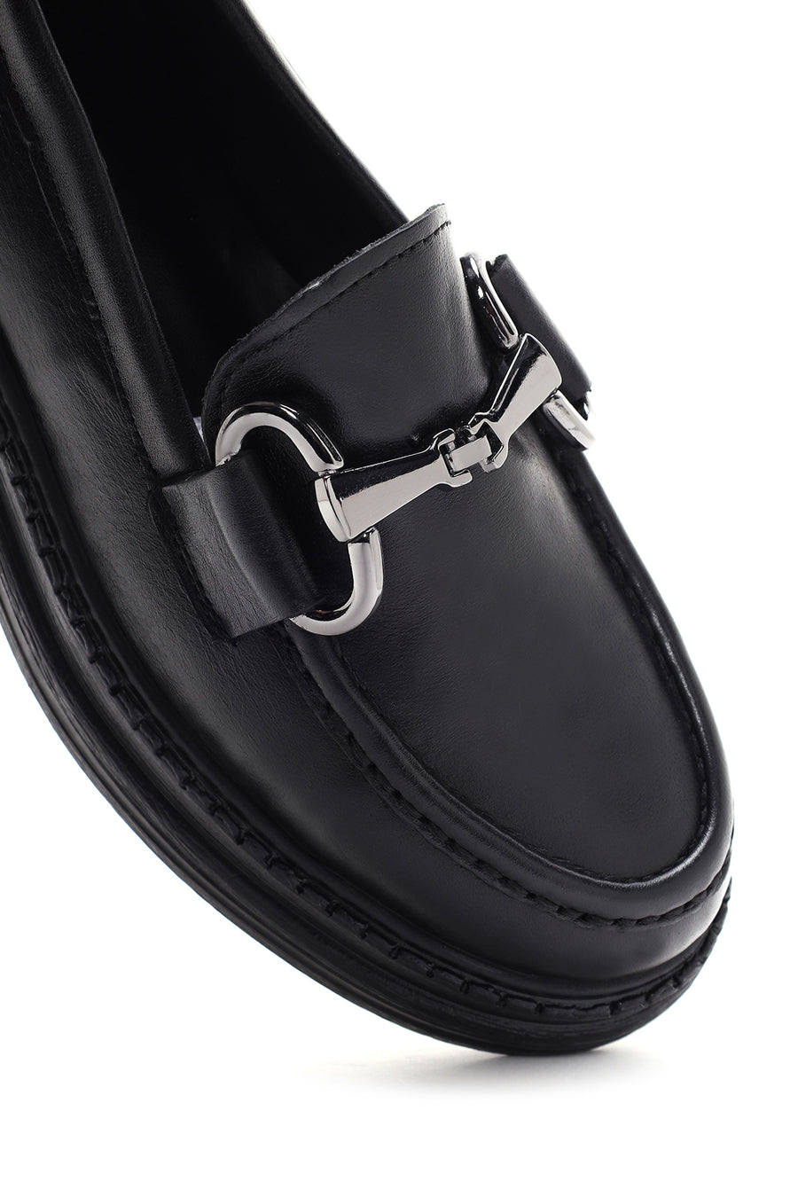 Kadın Siyah Deri Tokalı Loafer