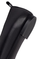 Woman Black Leather Ballet Flat | Derimod