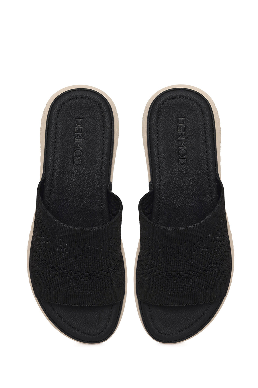 Woman Black Chunky-Soled Patterned Comfort Slippers