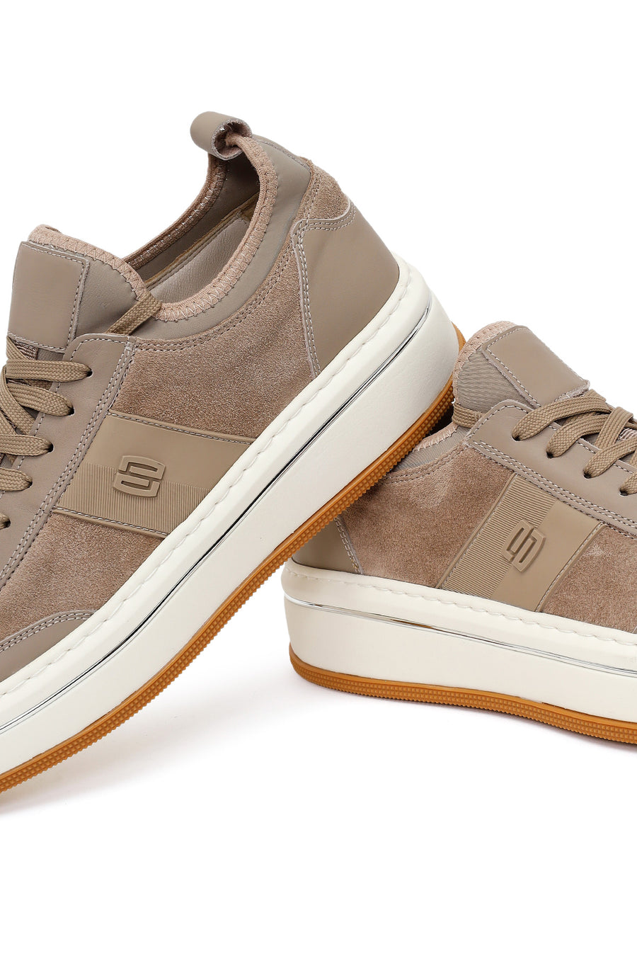 Erkek Bej Bağcıklı Kalın Tabanlı Deri Sneaker