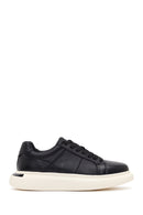 Erkek Siyah Bağcıklı Kalın Tabanlı Deri Sneaker | Derimod