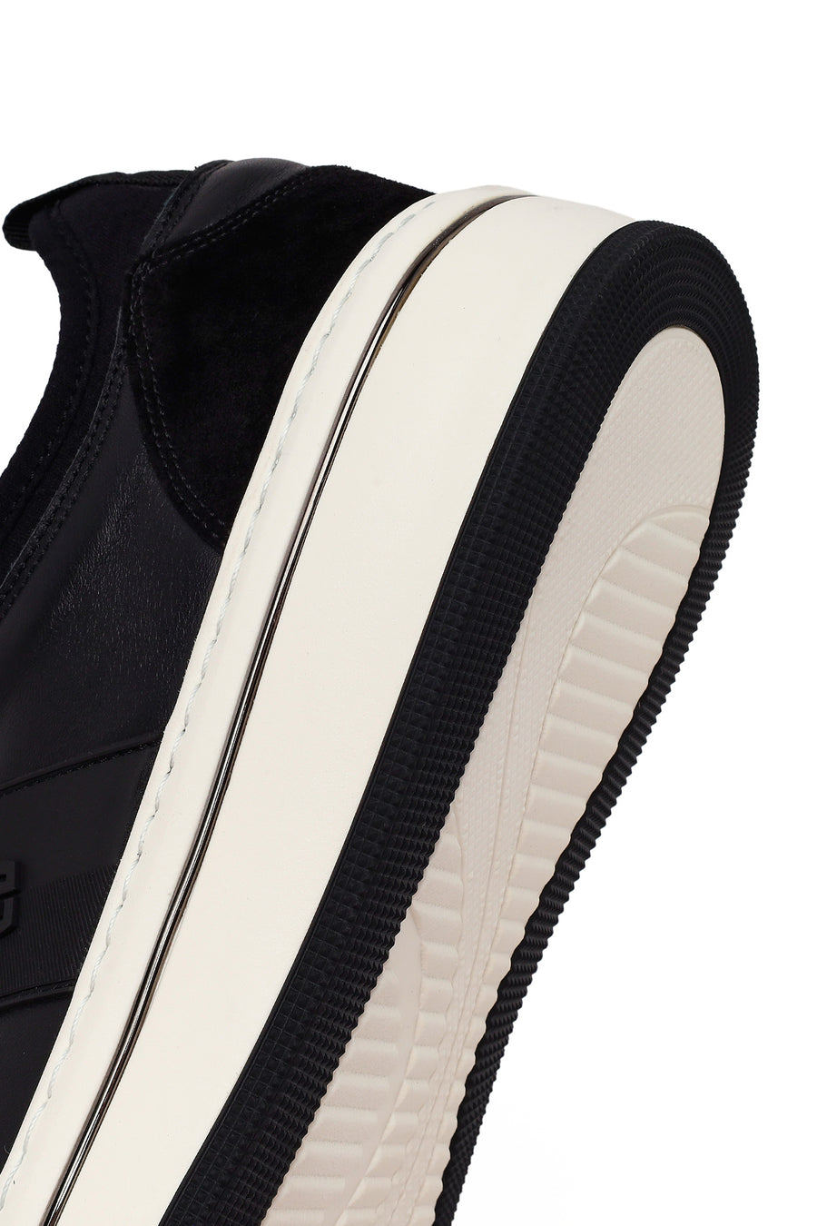 Erkek Siyah Bağcıklı Kalın Tabanlı Deri Sneaker