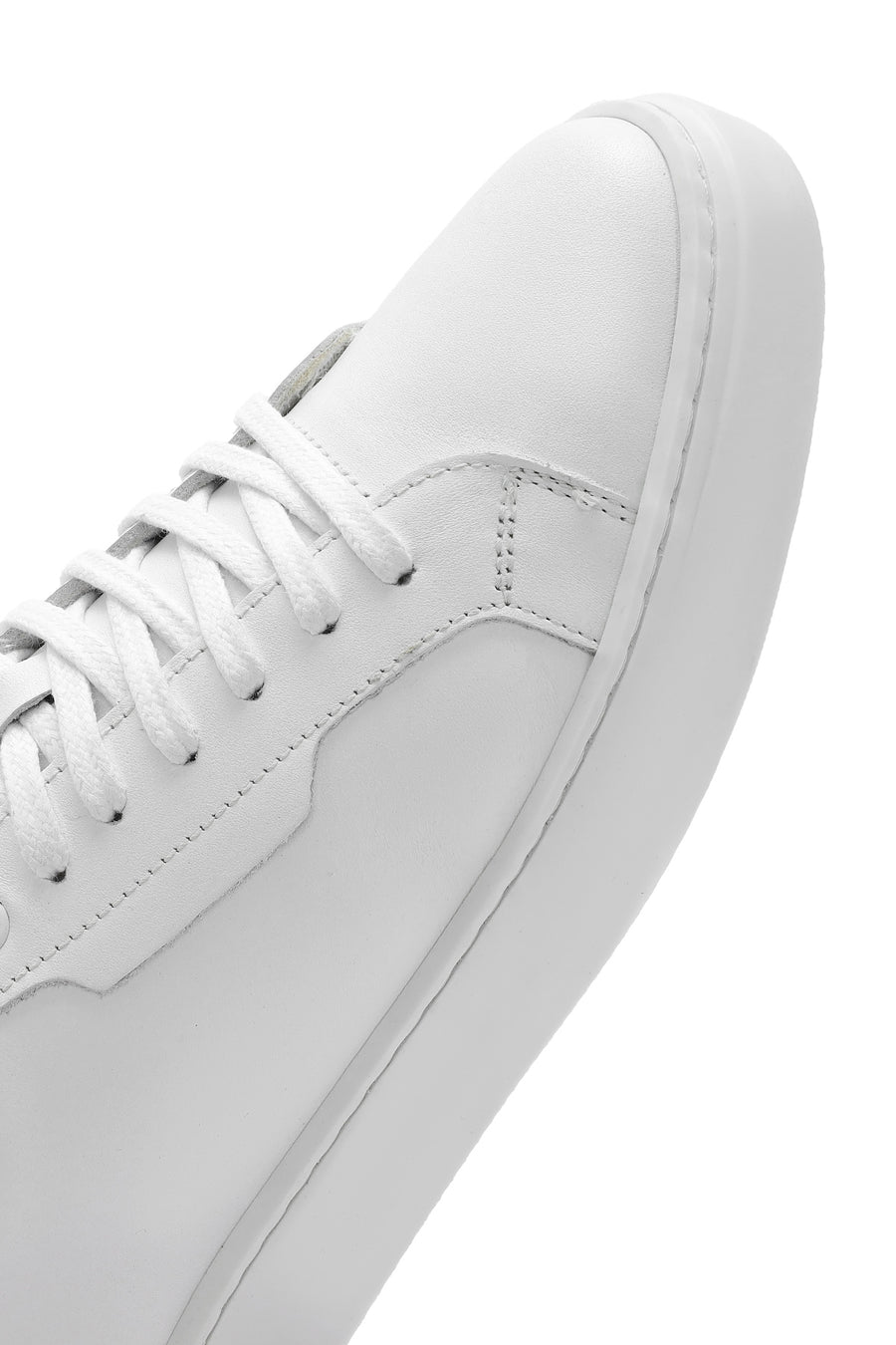 Male White Lace-Up Leather Sneaker