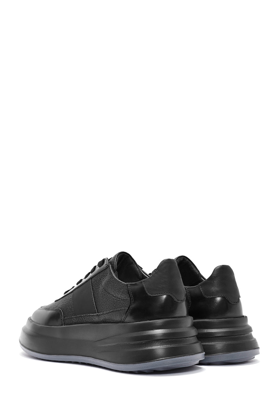 Erkek Siyah Bağcıklı Kalın Tabanlı Deri Sneaker