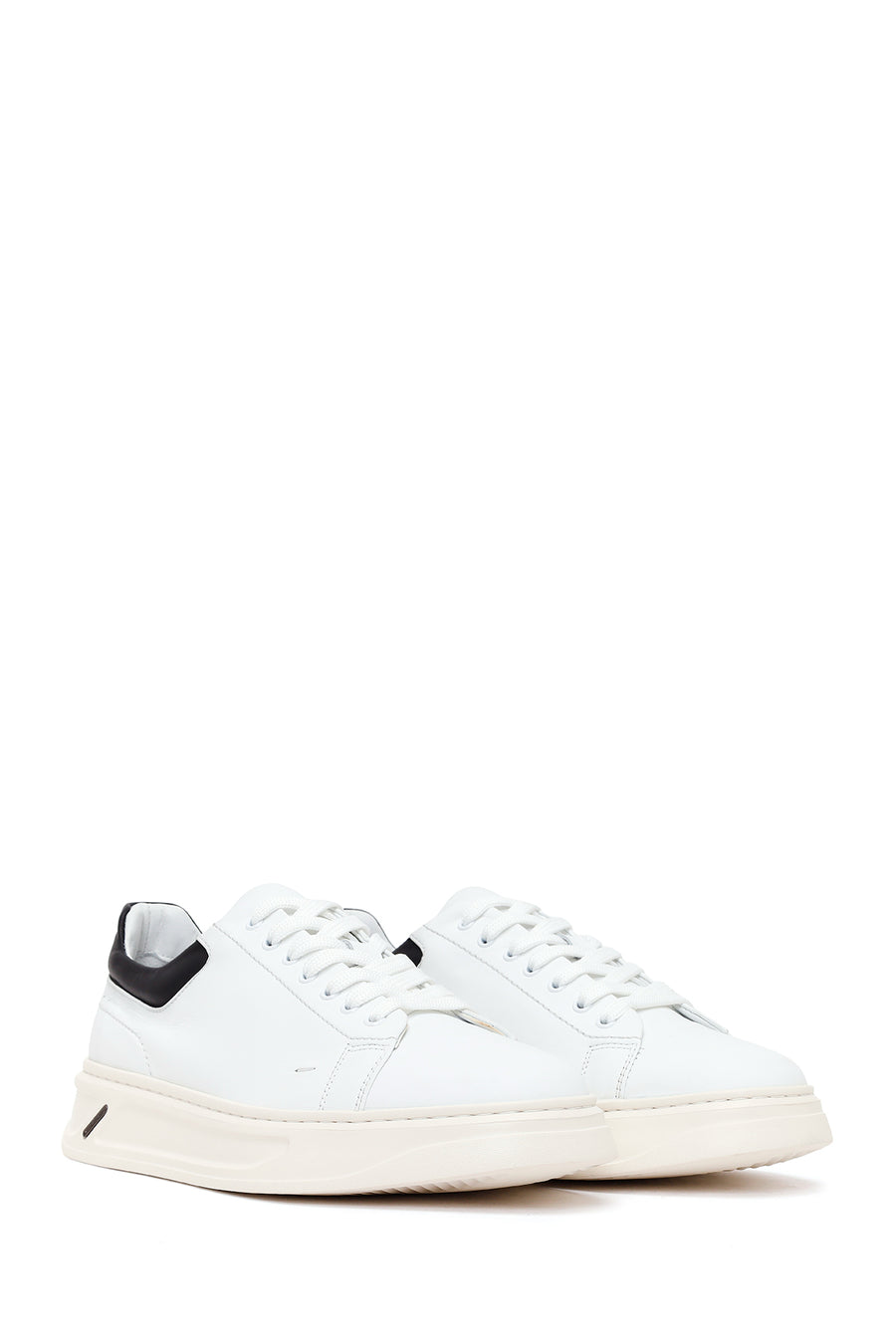 Male White Lace-Up Leather Sneaker