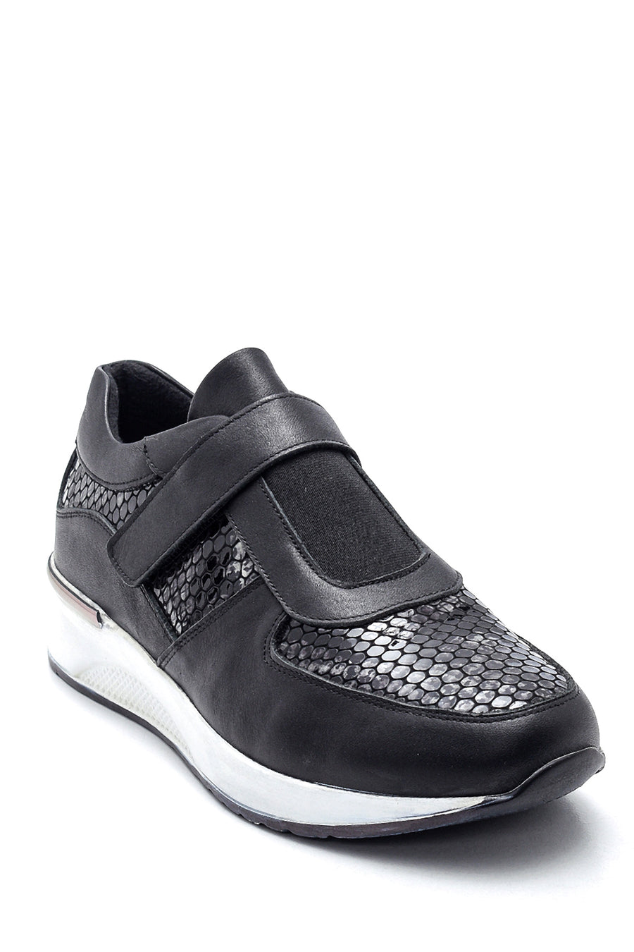 Women's Leather Snake Pattern Shoes