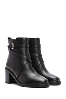 Women's Black Thick Heeled Leather Zipper Boots | Derimod