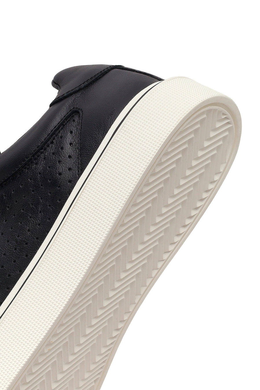 Male Black Lace-Up Leather Sneaker
