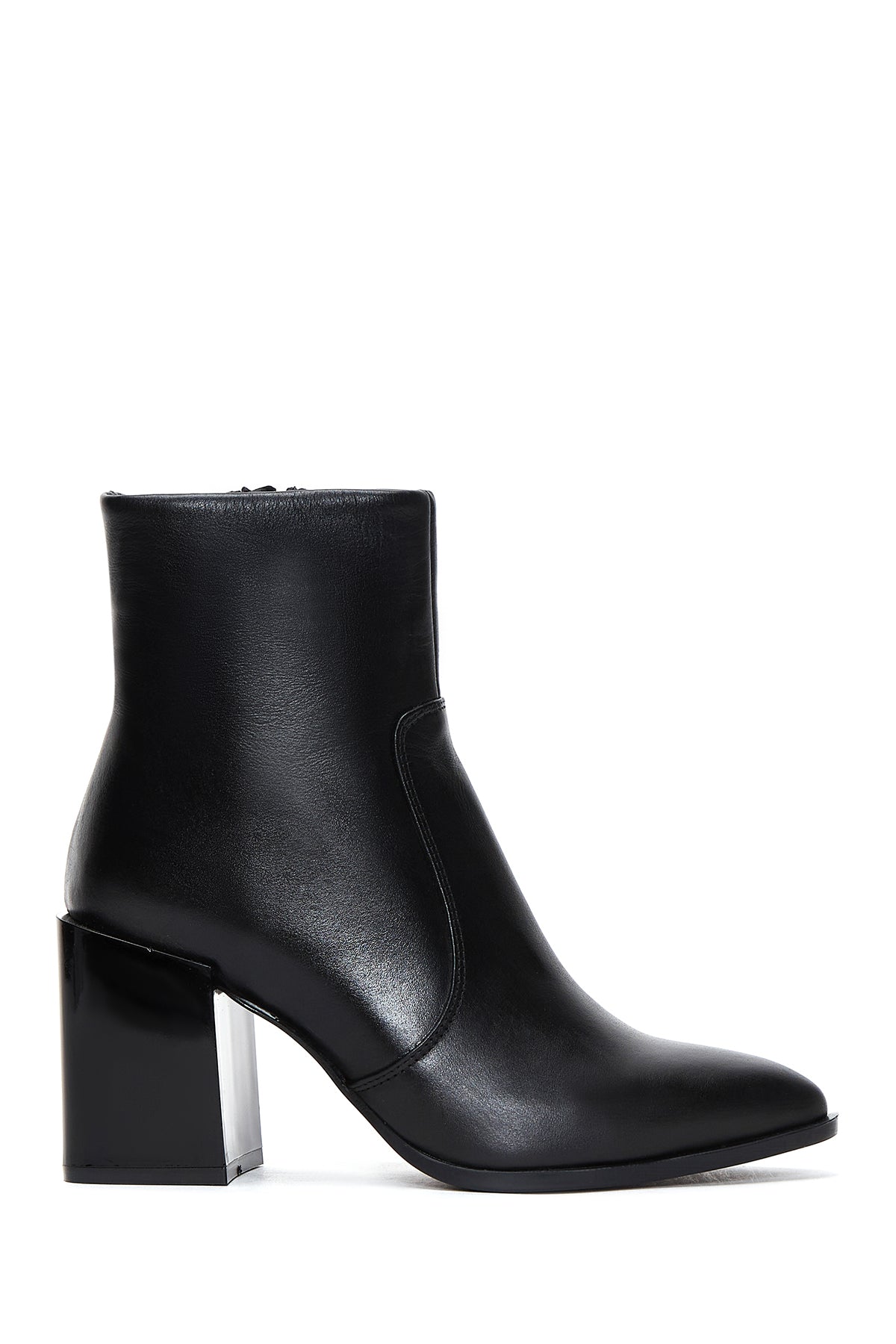 Women's Black Leather Heeled Classic Boots 23WFD131318 | Derimod