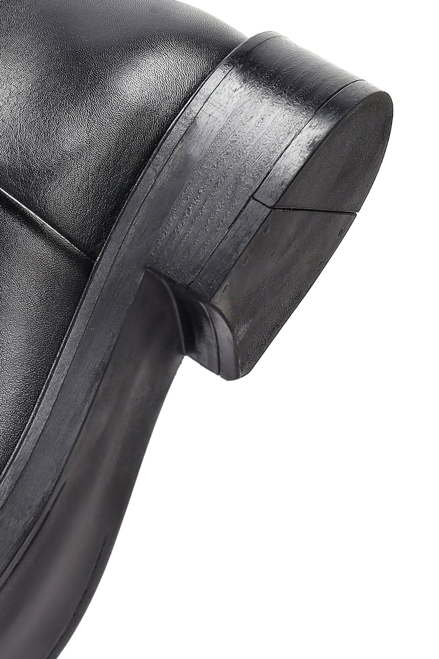 Woman Black Zippered Leather Boot