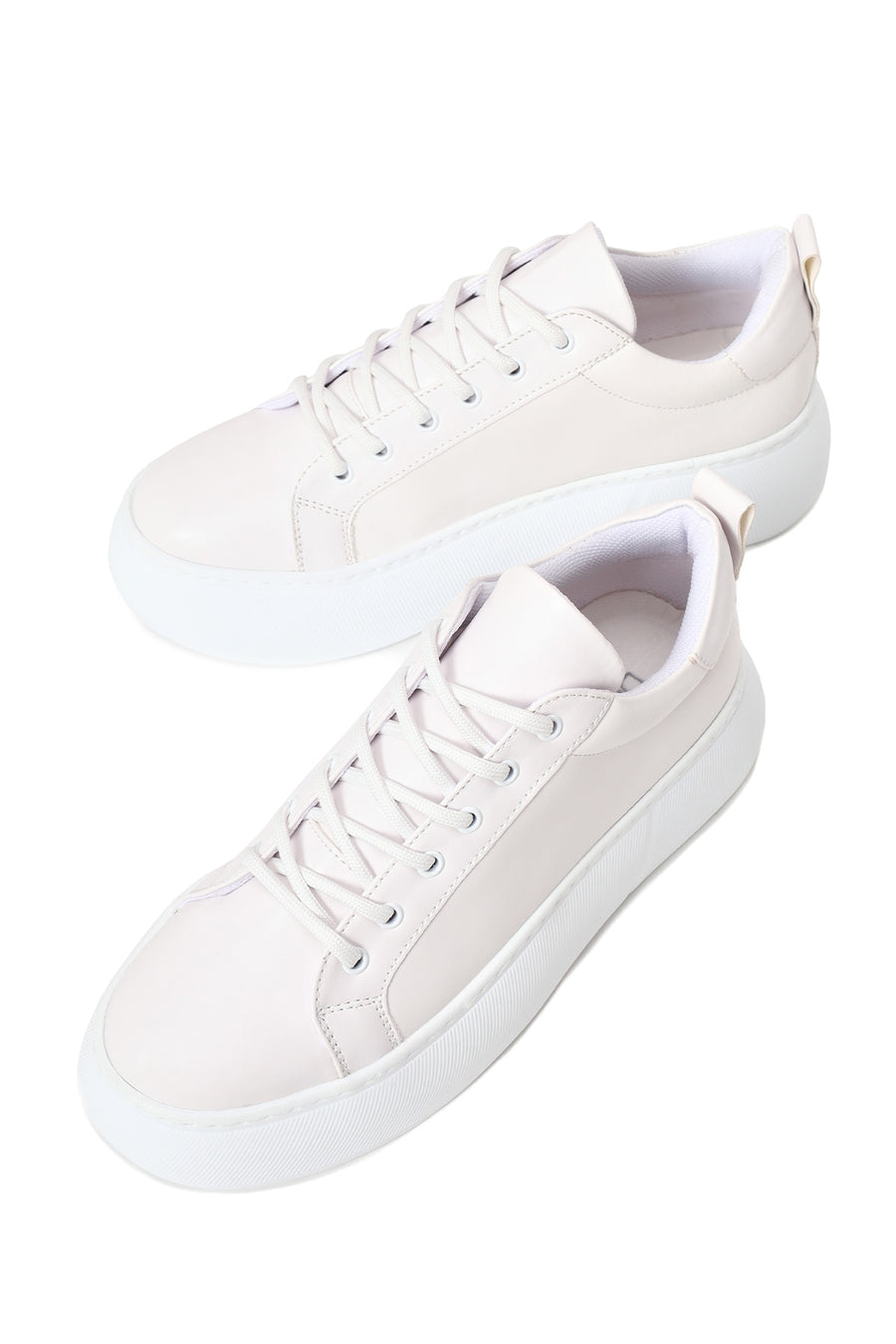 Kadın Beyaz Bağcıklı Kalın Tabanlı Sneaker