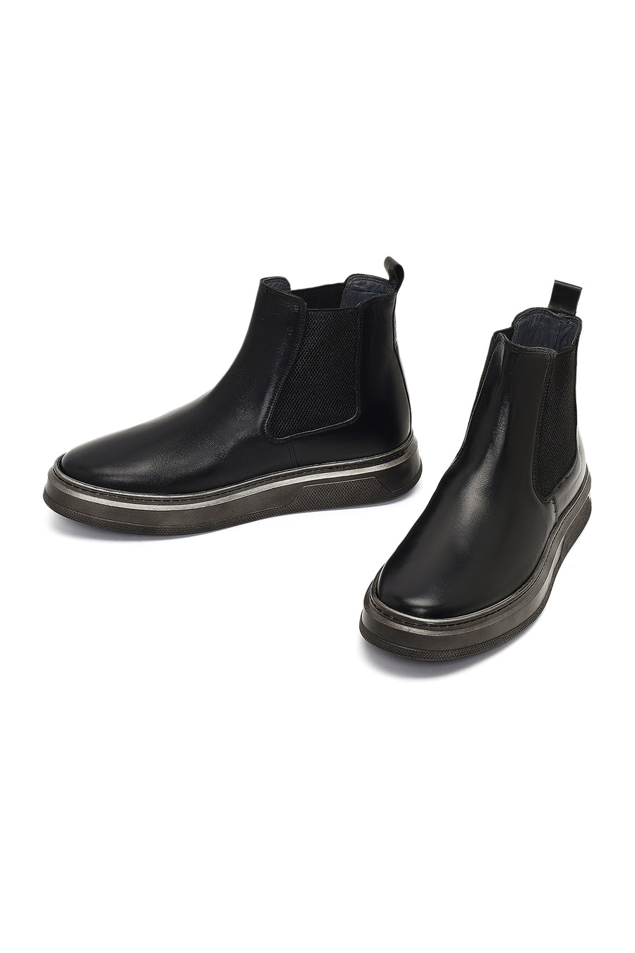 Men's Black Thick-Soled Leather Chelsea Boot