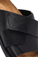 Kadın Siyah Bantlı Deri Terlik | Derimod