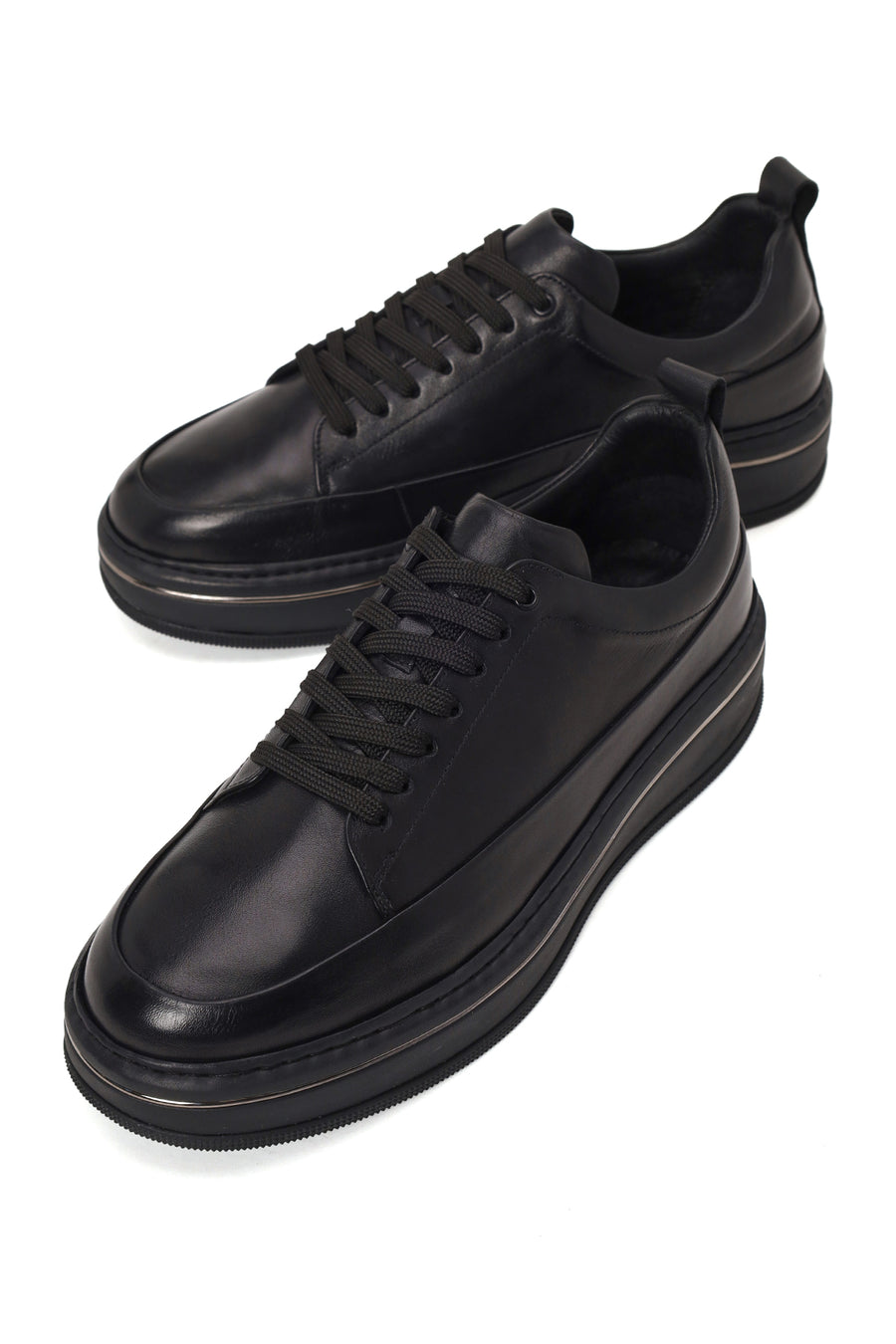Male Black Lace-Up Thick-Soled Leather Sneaker
