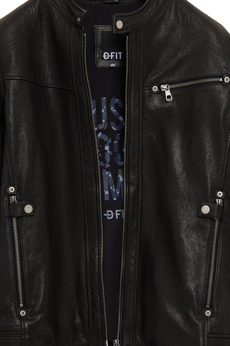 Towns Men Black Slim-Fit Short Leather Jacket