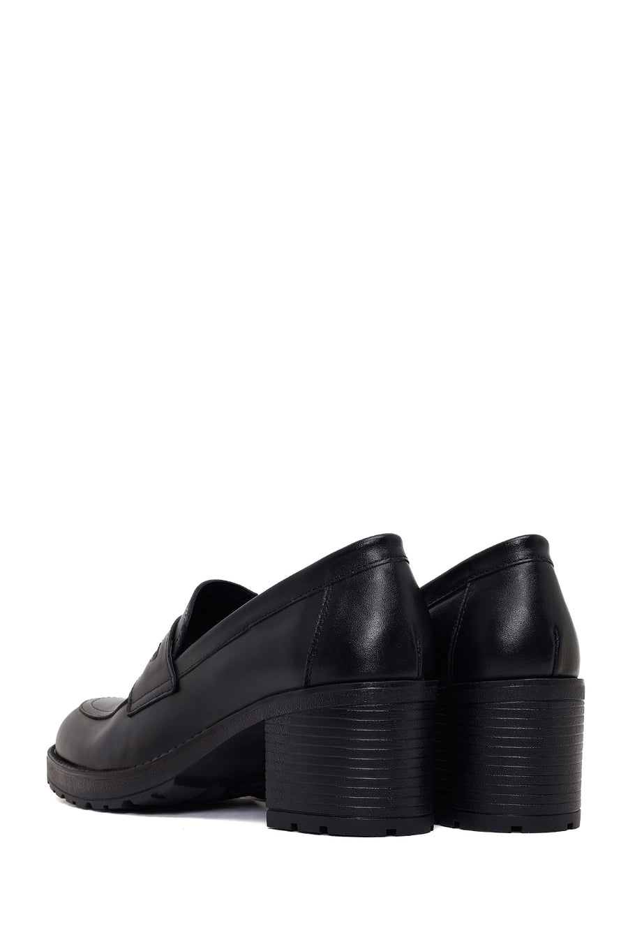 Woman Black Thick-Heeled Leather Loafer
