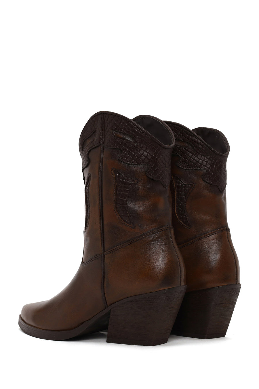 Woman Brown Short Chunky-Heeled Leather Cowboy Boots