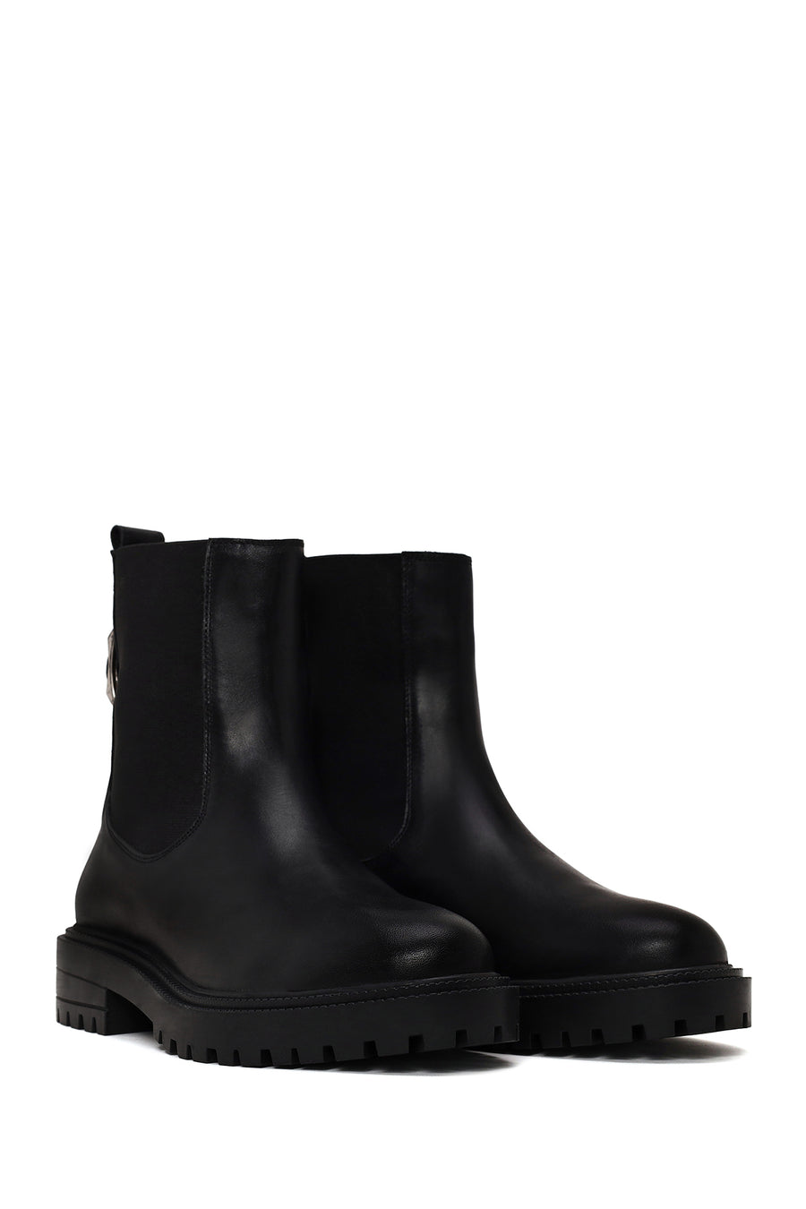 Woman Black Leather Chelsea Boots