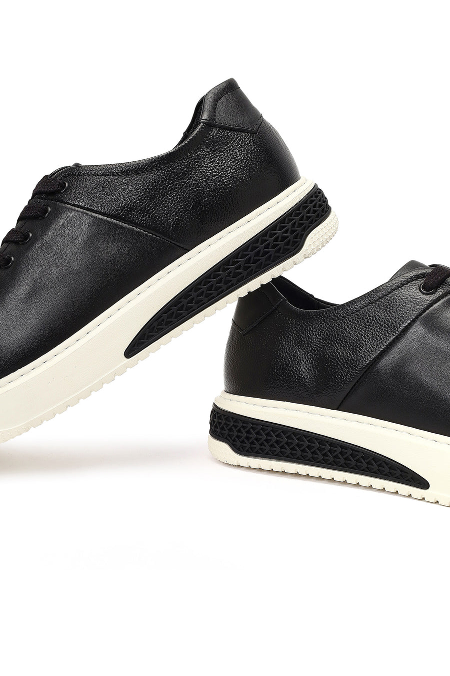 Erkek Siyah Bağcıklı Kalın Tabanlı Deri Sneaker