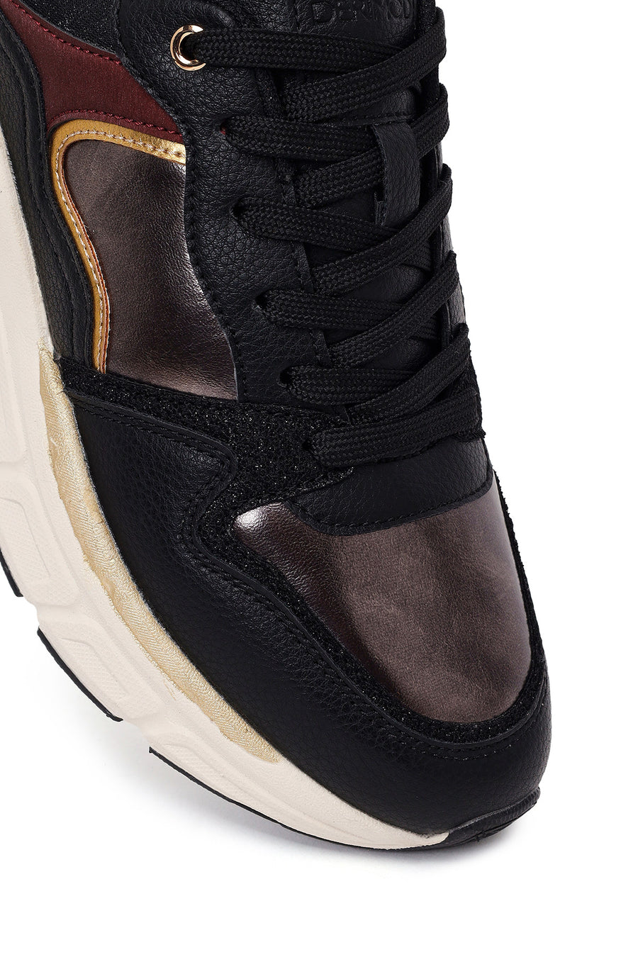 Woman Black Lace-Up Chunky Sneaker