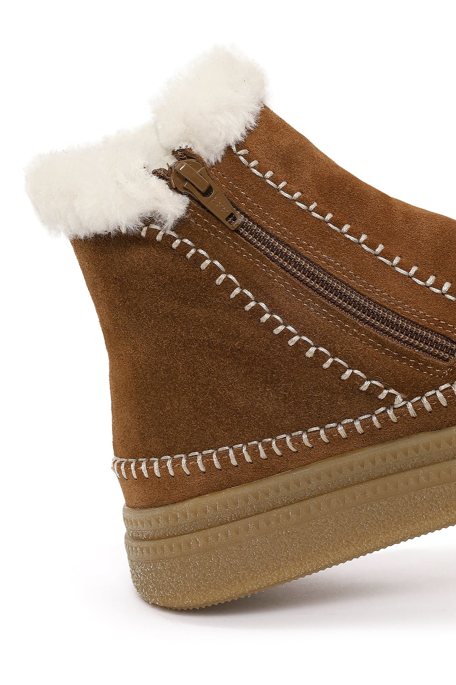Woman Tan Zip Closure Chunky Sole Suede Teddy Boots