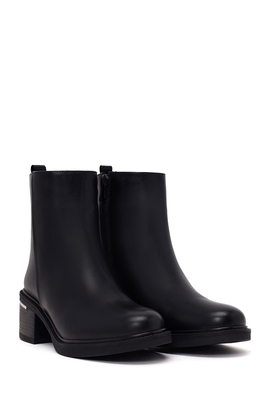 Woman Black Zip Closure Thick-Heeled Leather Boots