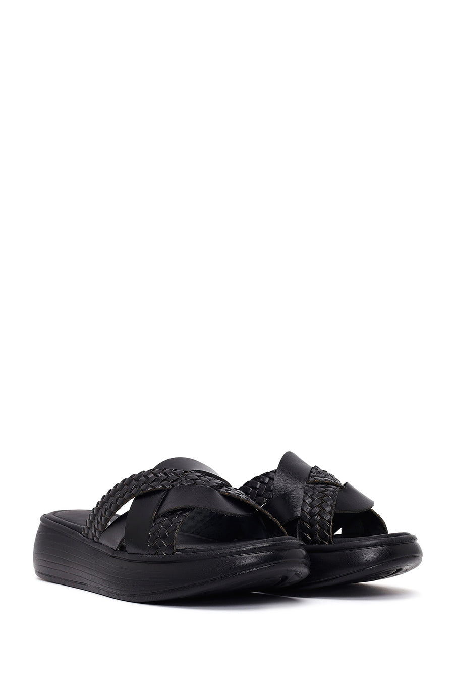 Woman Black Thick-Soled Leather Slipper