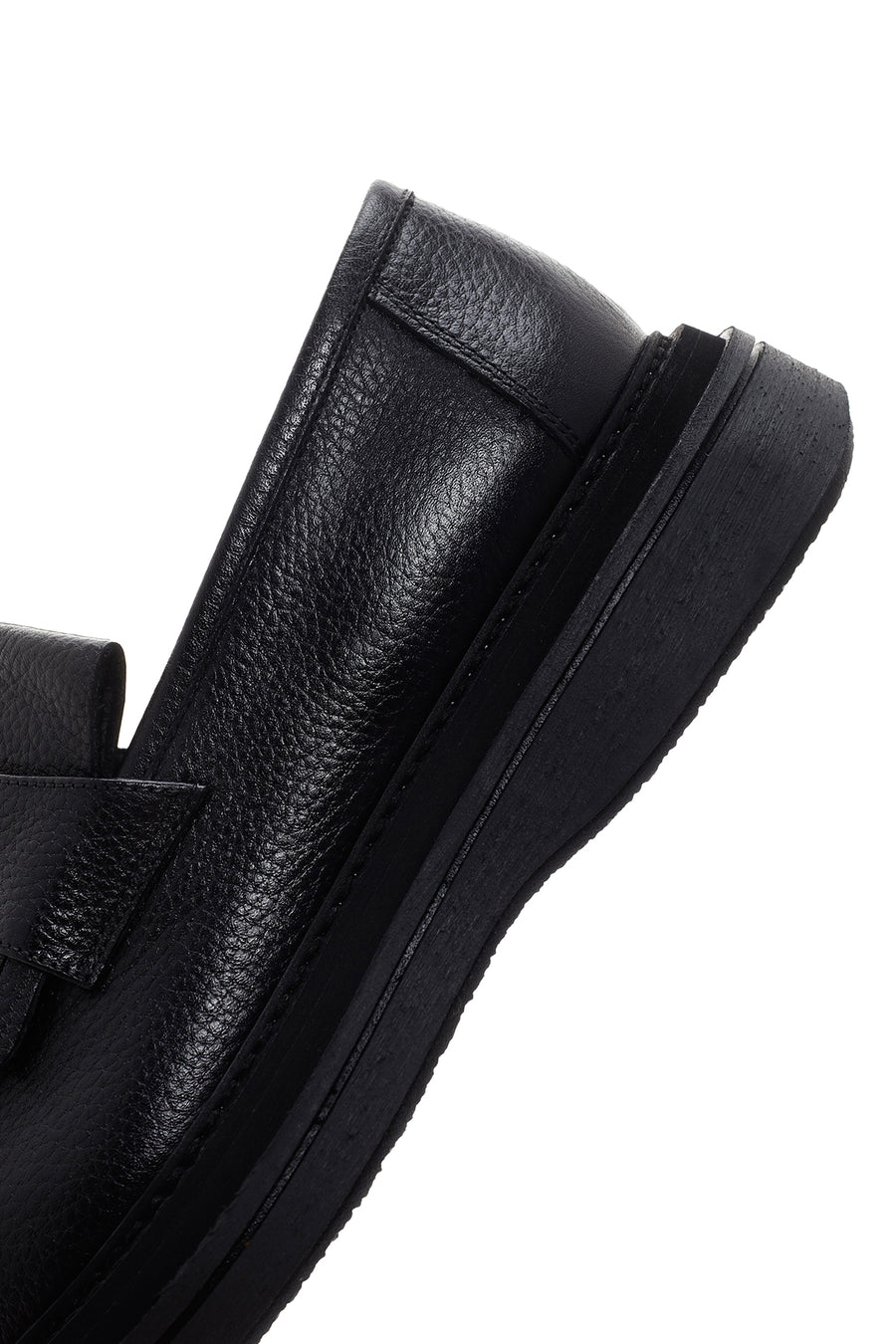 Men's Black Leather Tassel Loafer