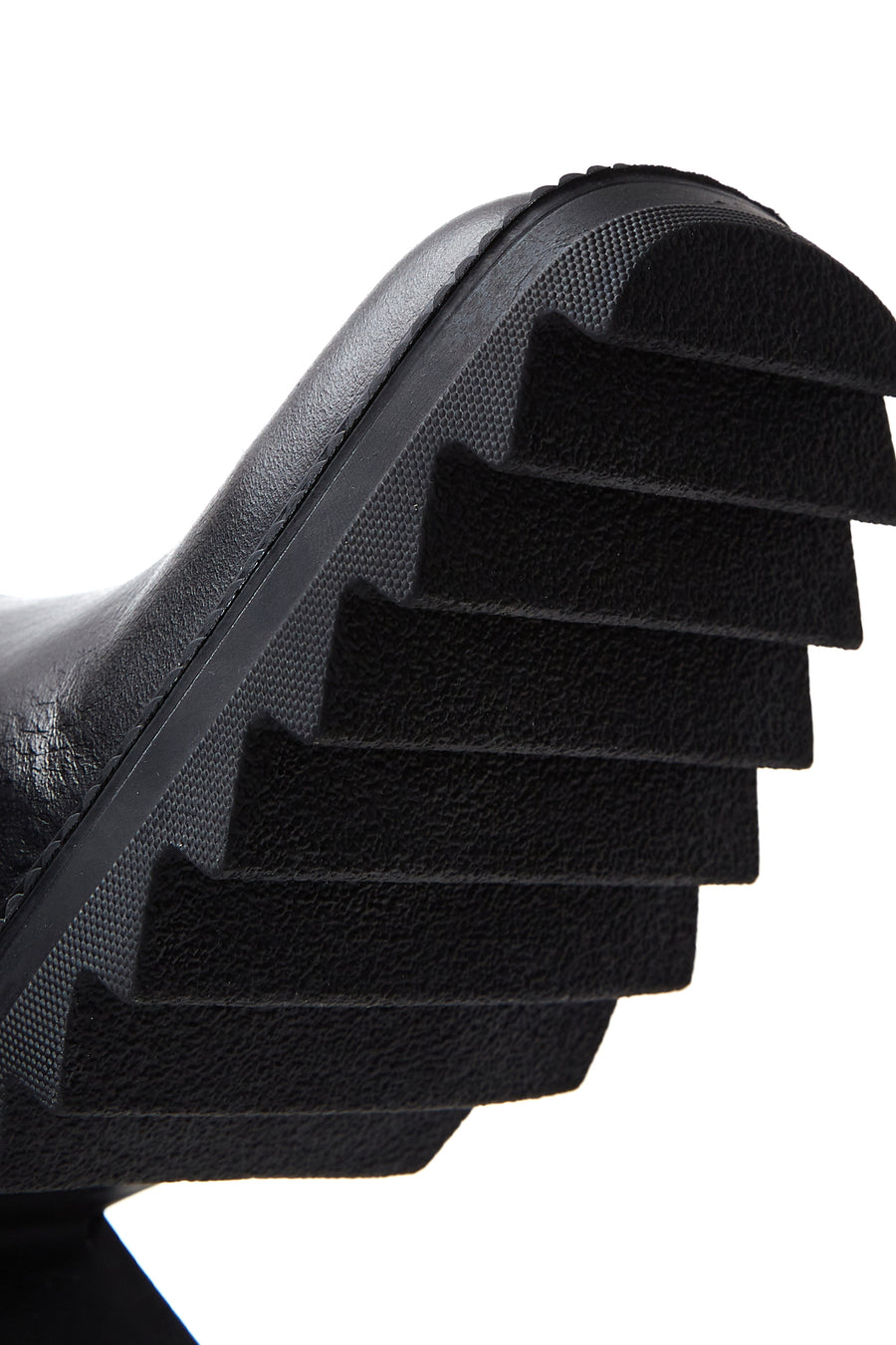 Women's Black Zippered Thick Heeled Leather Boots