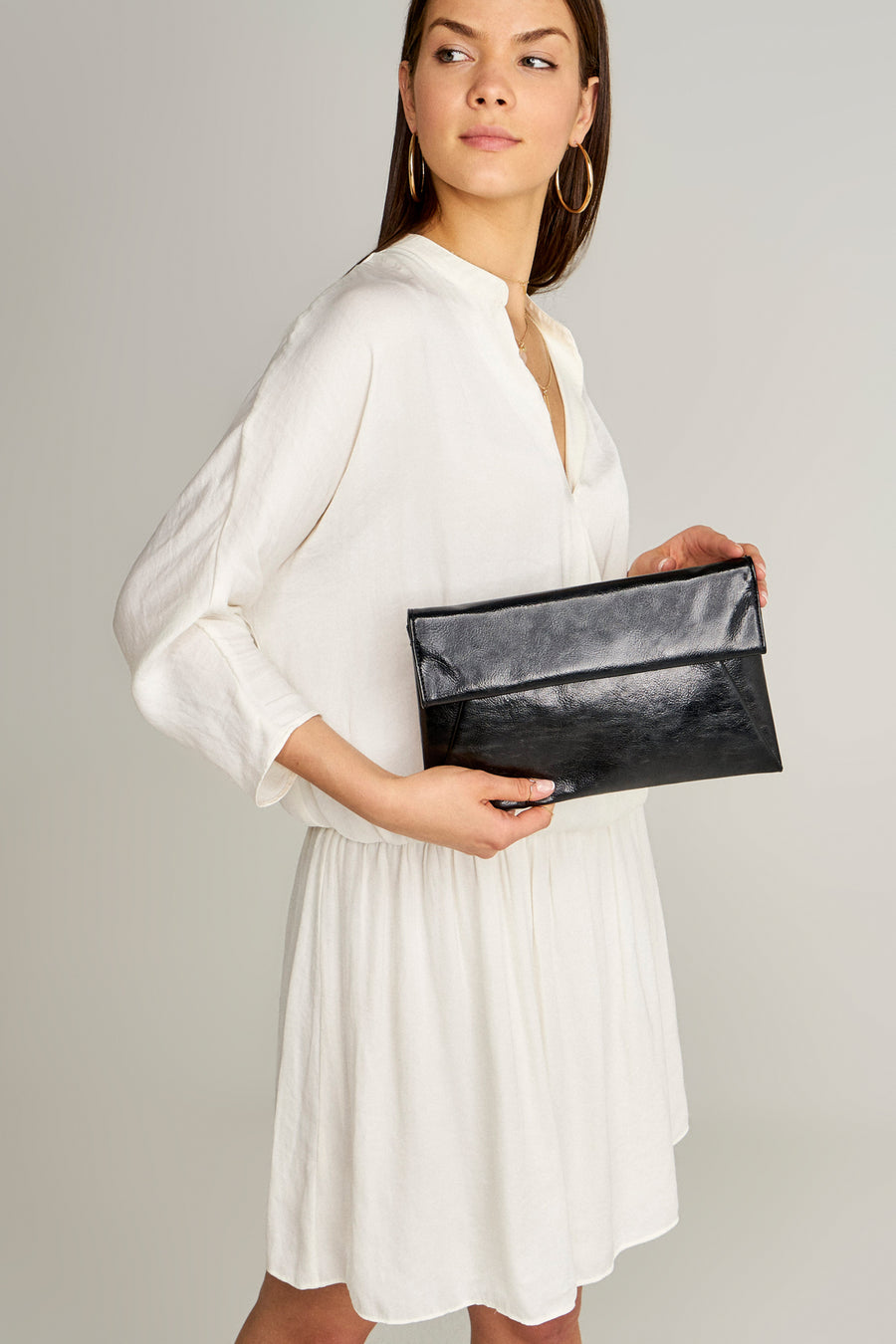 Women's Portfolio with Chain Strap