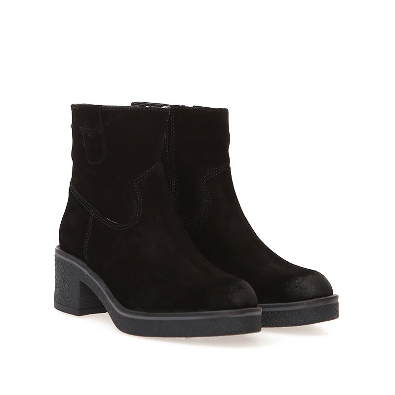 Women's Boots